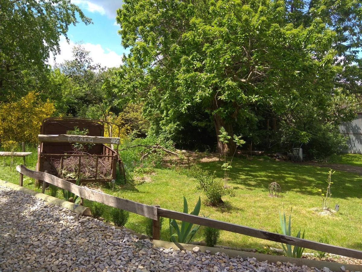 La Ferme Les Mamours La Bastide-l'Eveque ภายนอก รูปภาพ