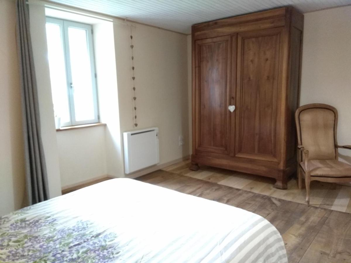 La Ferme Les Mamours La Bastide-l'Eveque ภายนอก รูปภาพ