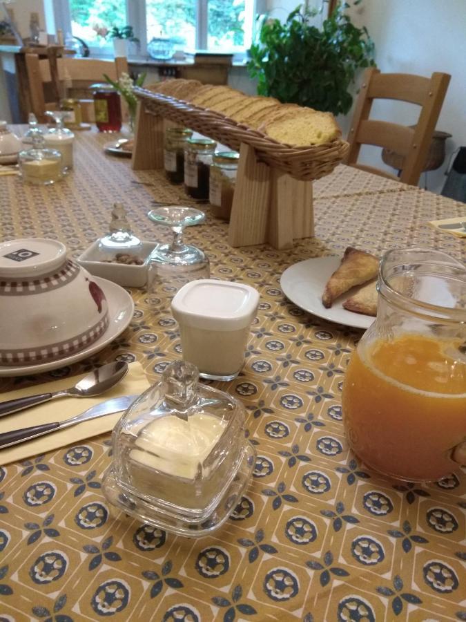 La Ferme Les Mamours La Bastide-l'Eveque ภายนอก รูปภาพ