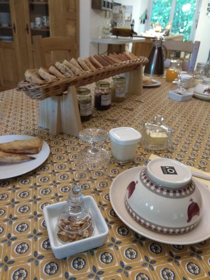 La Ferme Les Mamours La Bastide-l'Eveque ภายนอก รูปภาพ